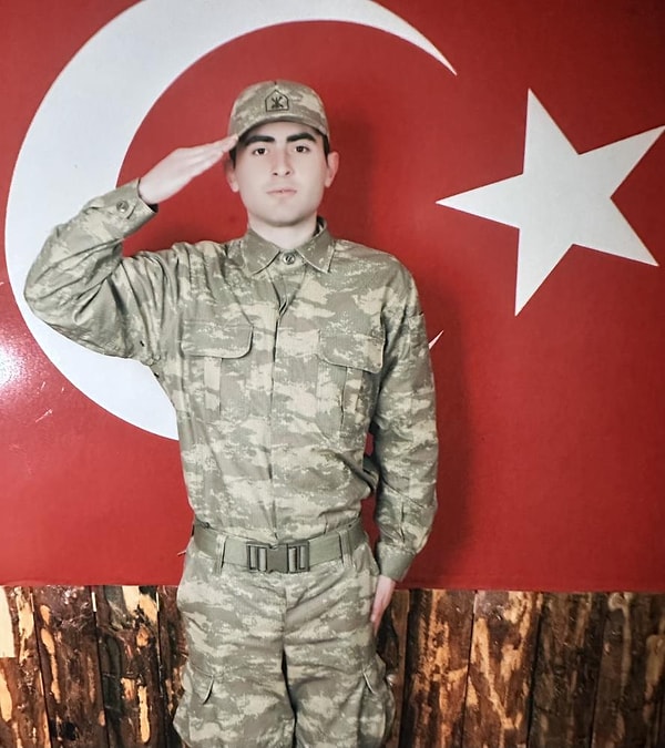 Gürcistan’da Şehit Düşen 20 Askerden Biri Emre Altıok: Baba Olmaya Hazırdı