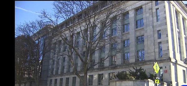 Harvard’da Patlama: FBI Şüphelileri Fotoğrafladı