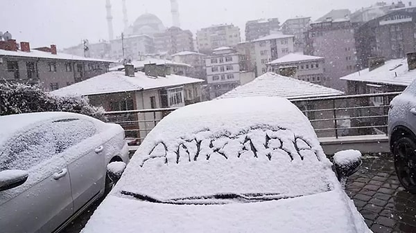 İstanbul, Ankara ve İzmir'de Sıcaklıklar 8 Derece Düşecek