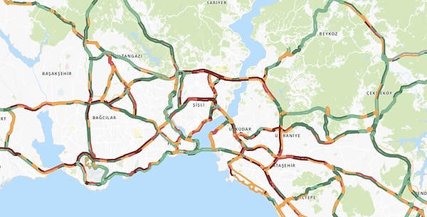 İstanbul'da Yağış Yüzünden Trafik Yoğunluğu %89