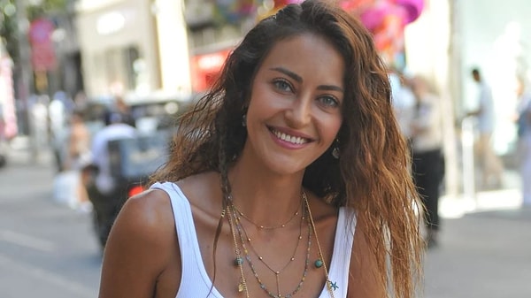 Kadın Oyuncular Erkeklerden Genç Olmalı mı? Tuğba Melis Türk’ten Yorum