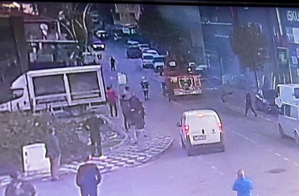 Kocaeli'deki Parfüm Dolum Tesisindeki Yangının Görüntüleri Ortaya çıktı: 6 Ölü