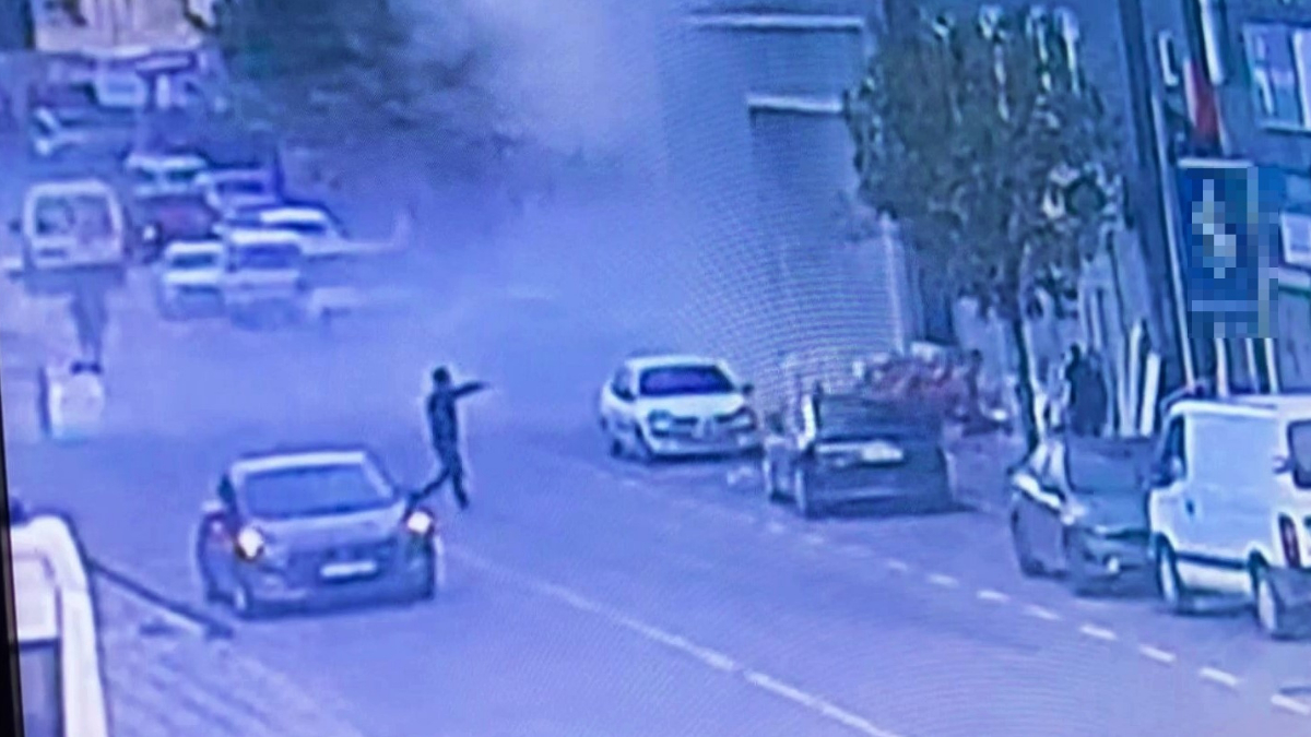 Kocaeli’deki Parfüm Dolum Tesisindeki Yangının Görüntüleri Ortaya çıktı: 6 Ölü