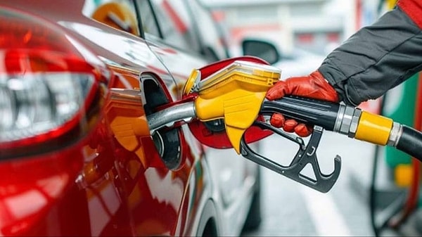 Motorinde İndirim: Güncel Akaryakıt Fiyatları