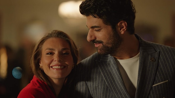 Netflix’te Aslı Enver ve Engin Akyürek’in Enfes Akşamı: İkincisi İçin Onay Geldi!