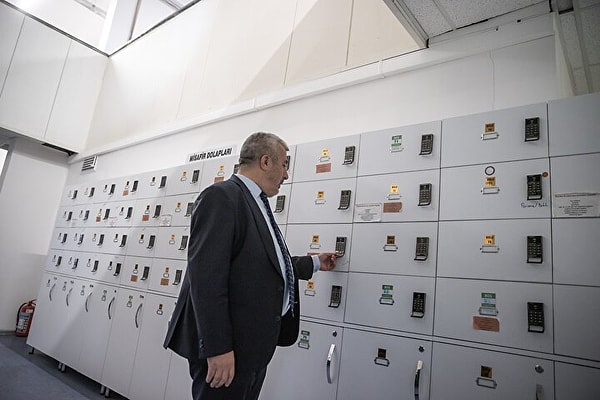 ÖSYM'de Yapay Zeka Devrimi: Yapay Zeka Soruları Tam Not Aldırdı
