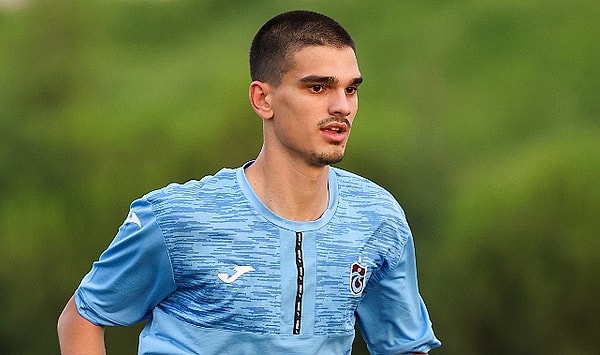 Salih Malkoçoğlu Kimdir ve Kaç Yaşında? Genç Futbolcu Hakkında Merak Edilenler