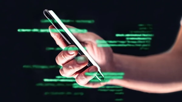 Samsung Telefon Kullananlar Dikkat! Türkiye’deki Cep Telefonlarına Casus Yazılım Sızdı
