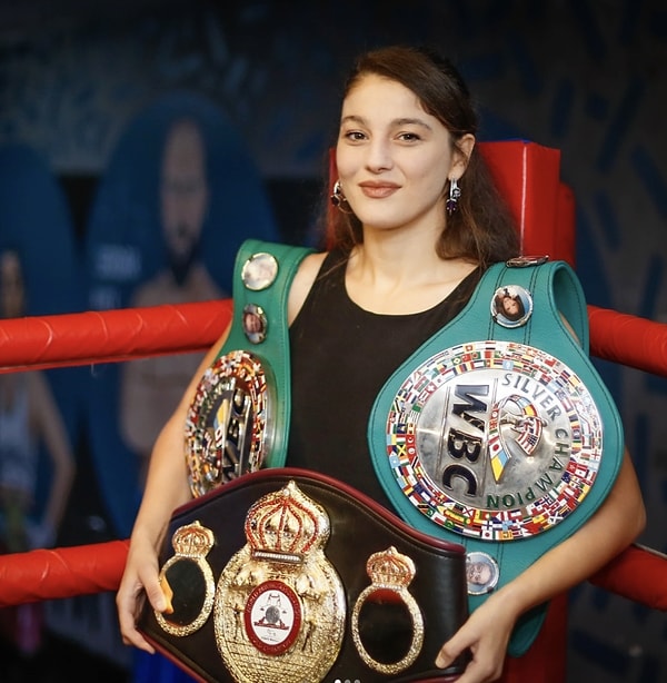 Seren Ay Çetin Kimdir? Survivor 2026 Kadrosundaki Milli Boksörün Spor Hayatı ve Yaşı