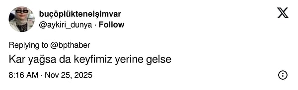 Sisli İstanbulda Sabah Saatlerinde Çekilmiş Fantastik Bir Sahne