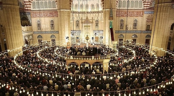 Üç Aylar Ne Zaman Başlıyor? 2026 Diyanet Takvimi'
