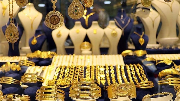 Commerzbank: Altın ve Gümüş İçin Yeni Yukarı Tahminleri