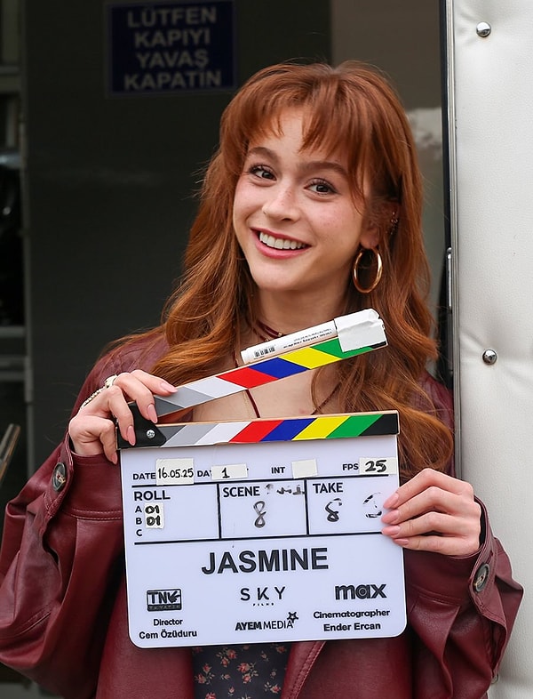 Evrim Akın’la Gündeme Gelen Yeni Dizi: Jasmine’nin Fragmanı Yayımlandı – Asena Keskinci’nin Başrolünde