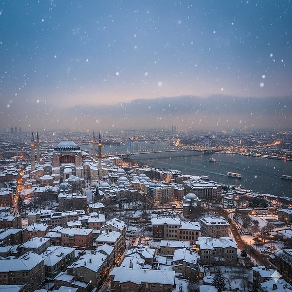 İstanbul’a Kar Yağışı: Tarih ve Açıklama